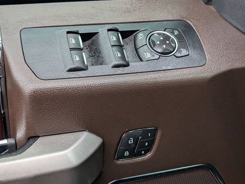 Used 2020 Ford F150 King Ranch image 22