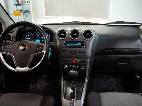 Used 2014 Chevrolet Captiva Sport LT FWD image 20