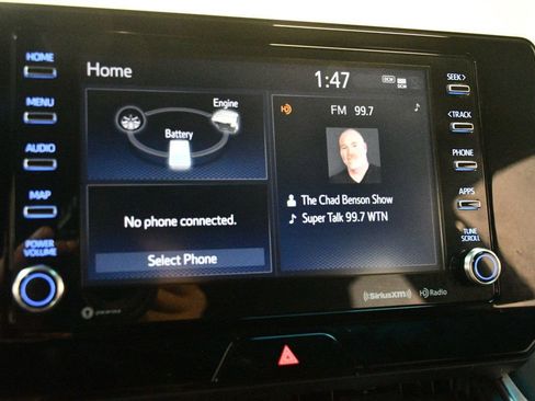 Used 2022 Toyota Venza XLE image 56