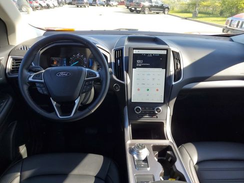 Used 2023 Ford Edge SEL AWD/4WD image 16