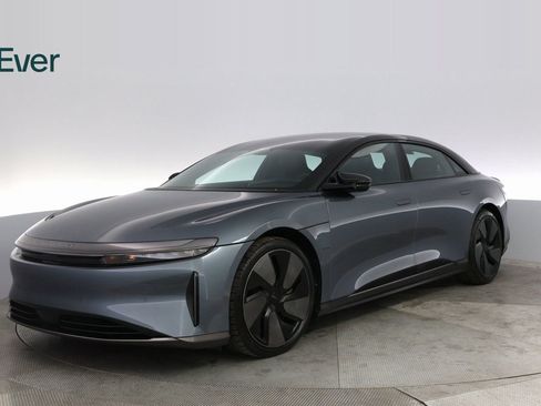 Used 2024 Lucid Air Touring AWD/4WD image 2