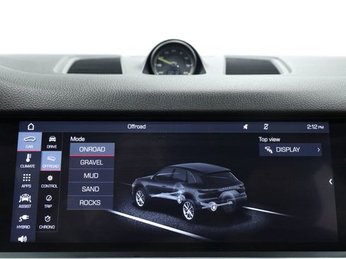 Used 2019 Porsche Cayenne E-Hybrid Sport Utility 4D image 33