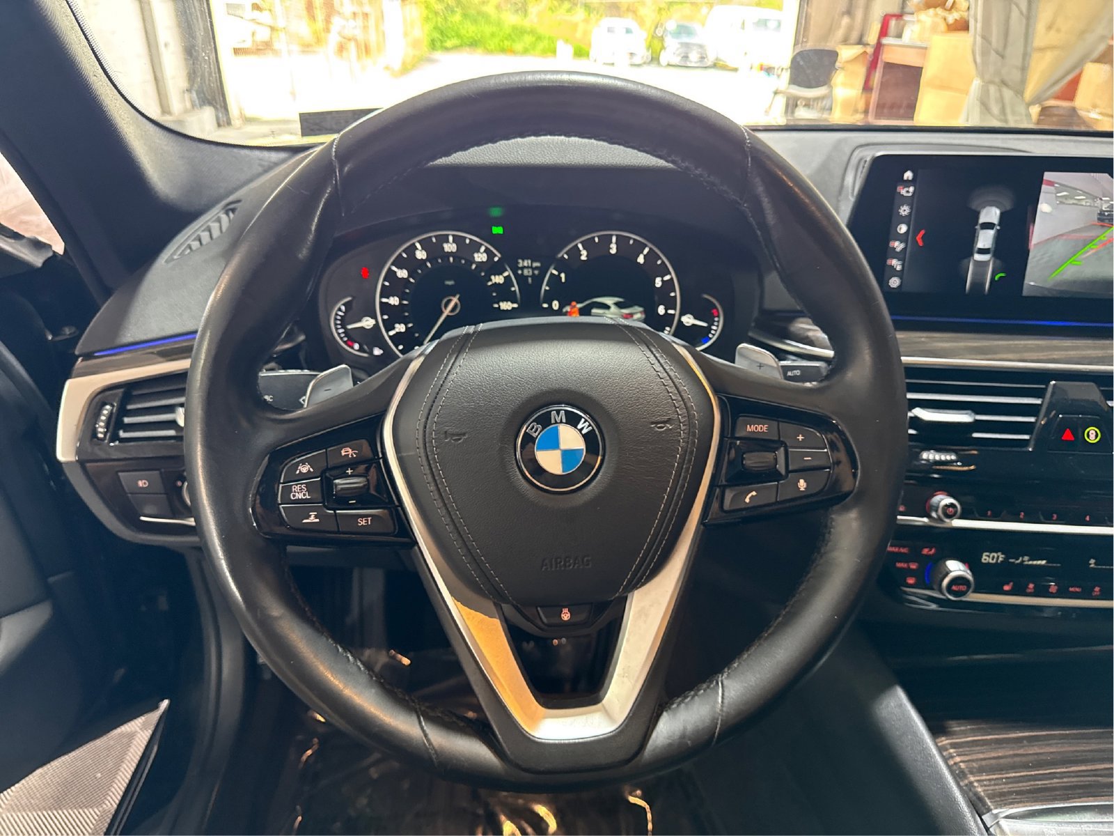 Used 2018 BMW 530i xDrive w/ Premium Package AWD/4WD image 17