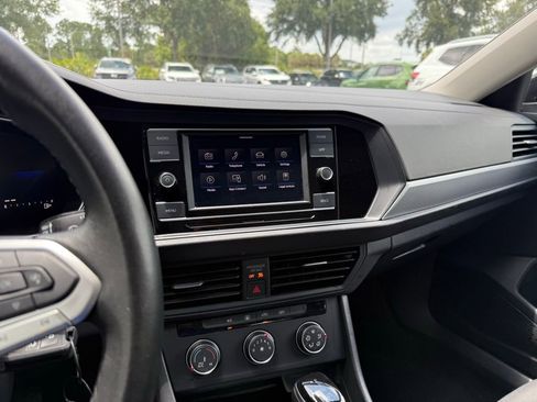 Used 2024 Volkswagen Jetta S FWD image 23