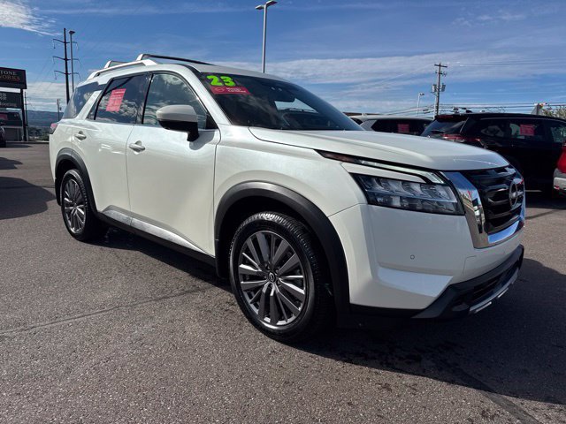 Certified 2023 Nissan Pathfinder SL w/ SL Premium Package AWD/4WD image 3