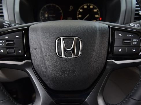 New 2026 Honda Odyssey Touring image 22