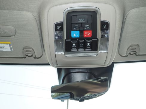 New 2025 RAM 2500 Limited image 25