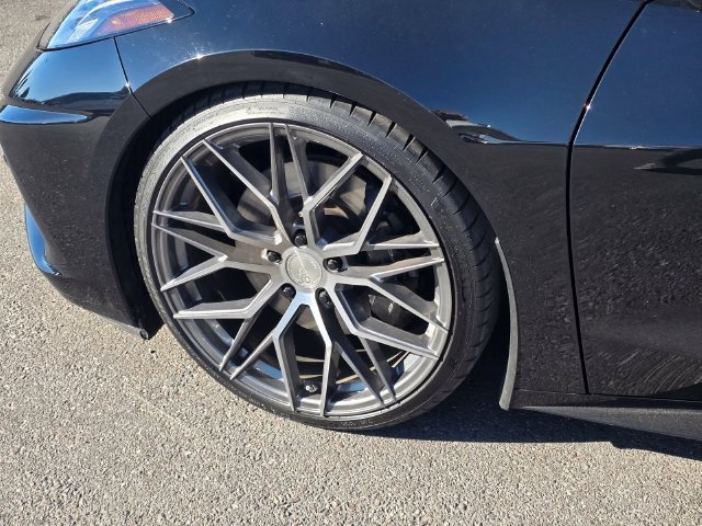 Used 2022 Chevrolet Corvette Stingray Premium Cpe w/ Z51 Performance Package RWD image 5