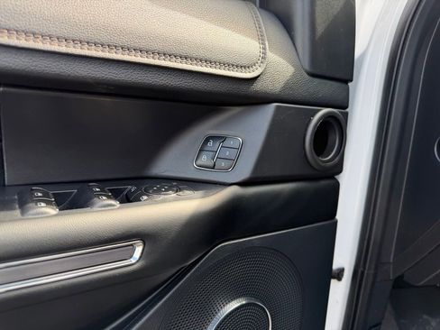 Used 2018 Ford Expedition Platinum AWD/4WD image 14