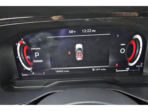 Used 2025 Nissan Pathfinder Platinum w/ Cargo Package image 15