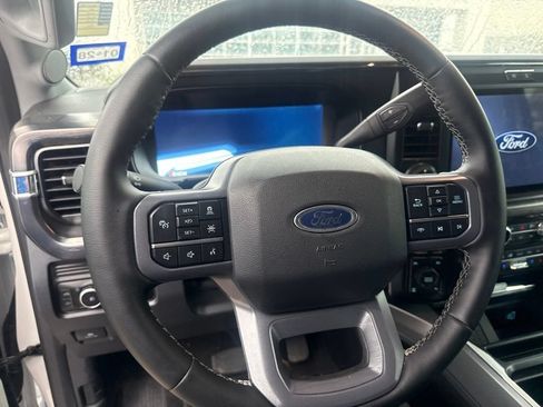 Used 2025 Ford F250 Lariat w/ Lariat Ultimate Package AWD/4WD image 9