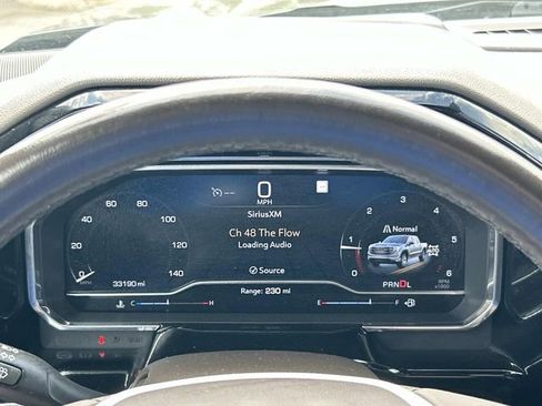 Used 2022 GMC Sierra 1500 SLE image 36