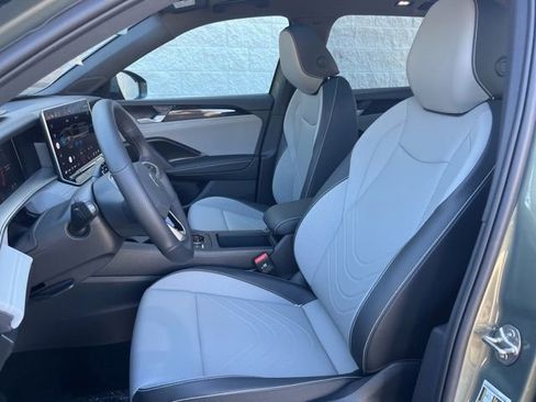 New 2026 Volkswagen Tiguan SE R-Line image 21