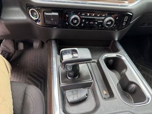 Used 2024 Chevrolet Silverado 1500 LT Trail Boss w/ Convenience Package II image 29