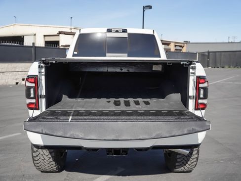 Used 2021 RAM 2500 Limited image 9