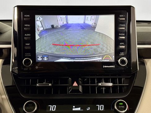 Used 2022 Toyota Corolla Cross XLE w/ Convenience Package AWD/4WD image 35