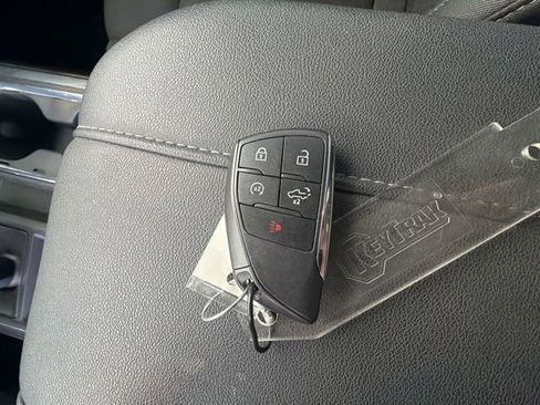 Certified 2024 Chevrolet Silverado 1500 RST w/ Convenience Package II AWD/4WD image 31