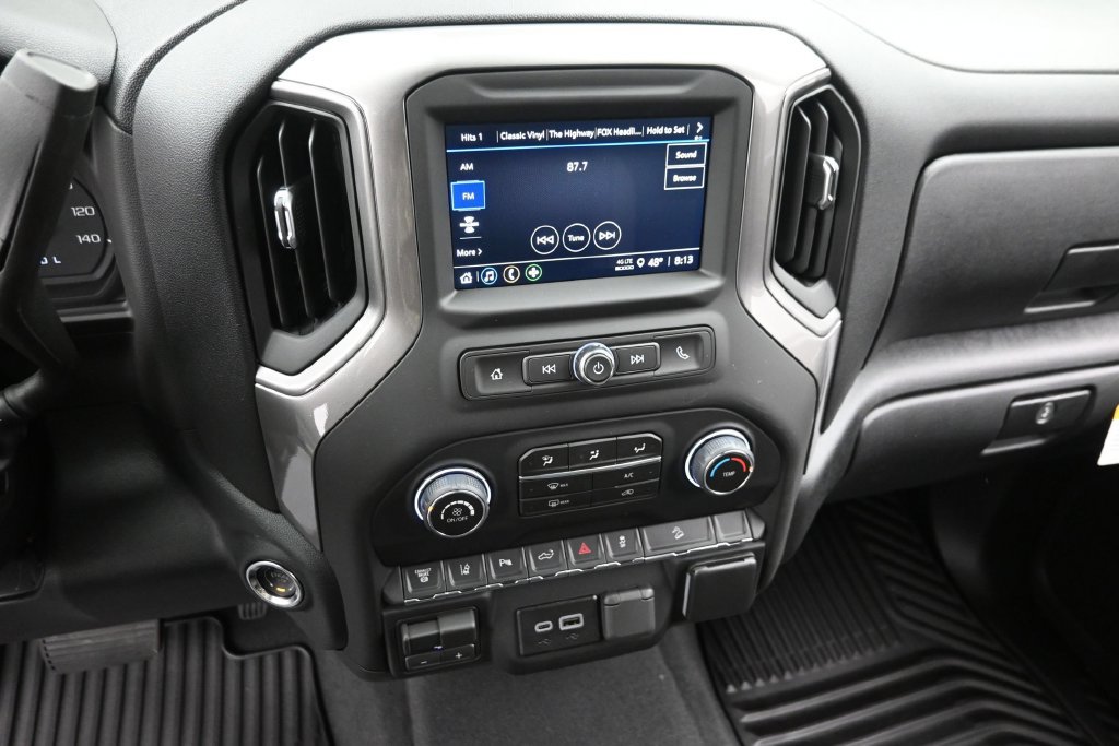 New 2026 Chevrolet Silverado 2500 Custom w/ Custom Value Package AWD/4WD image 17