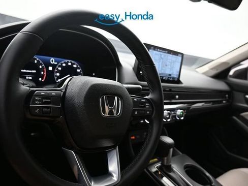 Used 2024 Honda Civic Touring image 10