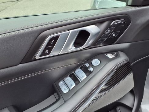 Used 2024 BMW X7 M60i w/ M Sport Professional Package image 11