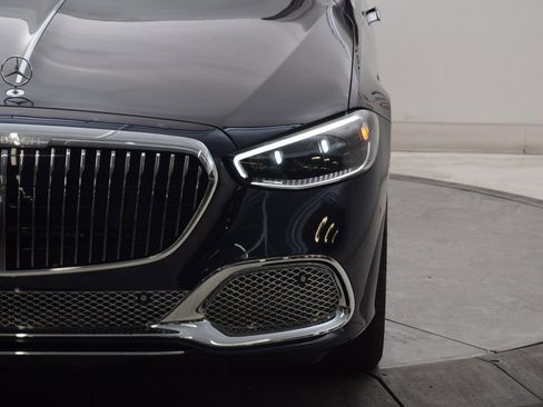 New 2026 Mercedes-Benz Maybach S 680 4MATIC image 10
