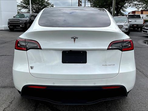 Used 2020 Tesla Model Y Long Range AWD/4WD image 5
