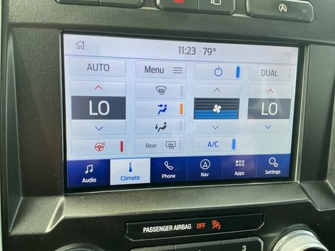 Used 2019 Ford F150 Lariat w/ Equipment Group 502A Luxury AWD/4WD image 19