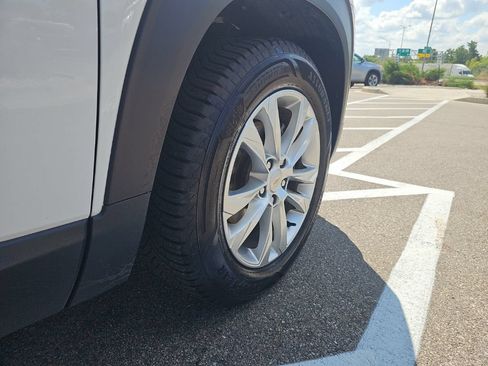Used 2023 Chevrolet TrailBlazer LS FWD image 37