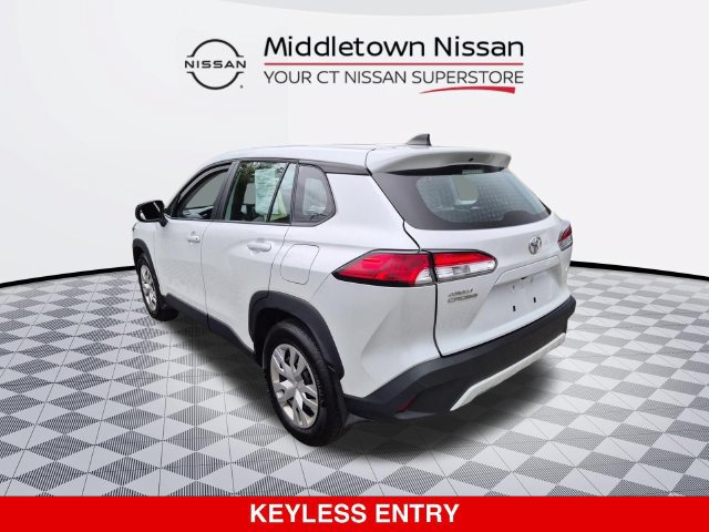 Used 2023 Toyota Corolla Cross L AWD/4WD image 5