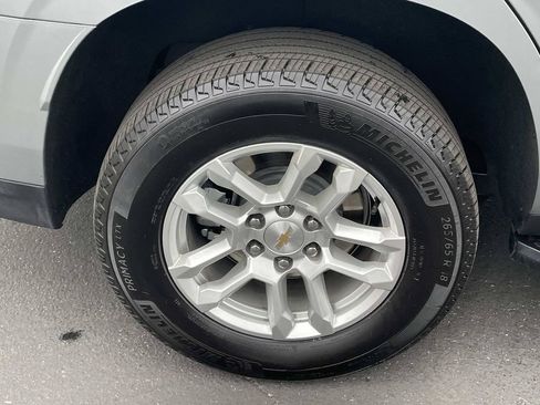 Used 2025 Chevrolet Tahoe LT AWD/4WD image 30