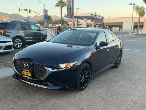 Used 2024 MAZDA MAZDA3 s FWD image 5