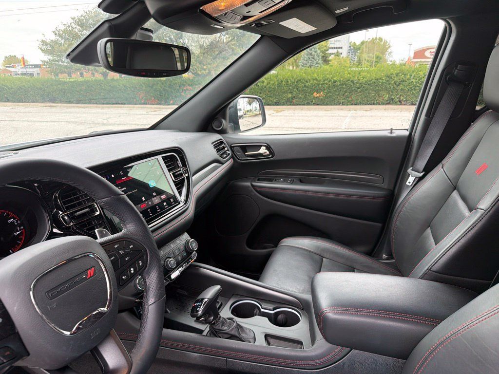 Used 2025 Dodge Durango GT AWD/4WD image 10