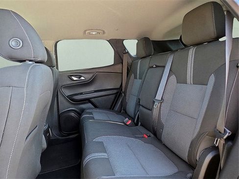 Used 2023 Chevrolet Blazer LT w/ Convenience Package image 9