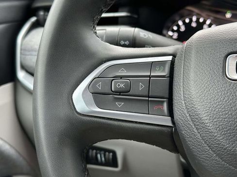 Used 2023 Jeep Compass Latitude w/ Sun and Sound Group image 22