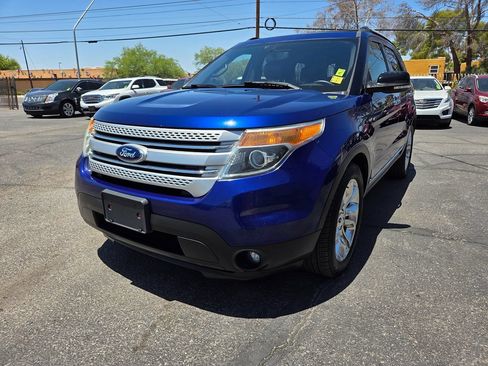 Used 2014 Ford Explorer XLT w/ Equipment Group 202A FWD image 17
