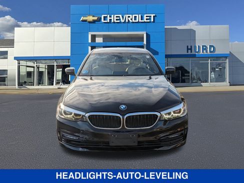 Used 2017 BMW 530i xDrive image 8