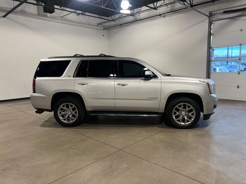 Used 2015 GMC Yukon SLT w/ Open Road Package image 2