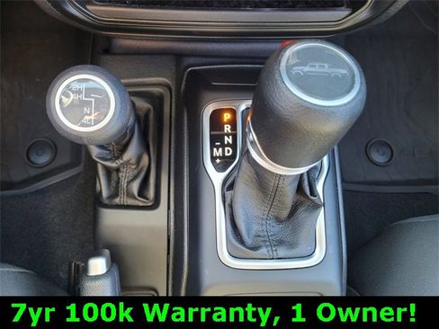 Certified 2022 Jeep Gladiator Sport image 27