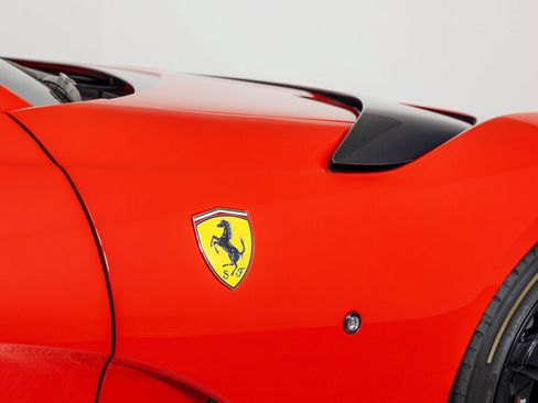 Used 2023 Ferrari 812 Competizione RWD image 78