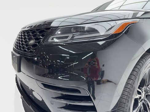 Used 2023 Land Rover Range Rover Velar R-Dynamic S image 5