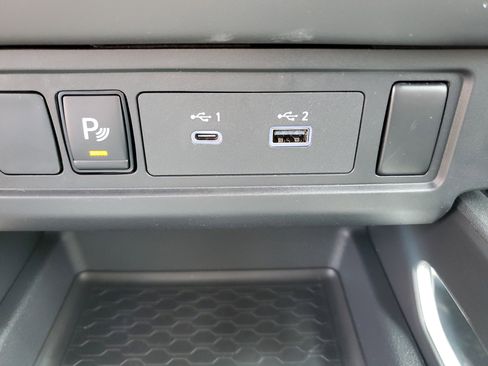 New 2026 Nissan Frontier SV image 24