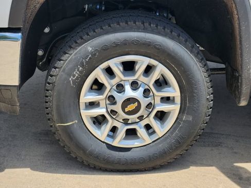 New 2026 Chevrolet Silverado 2500 W/T AWD/4WD image 17