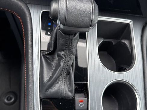 Used 2022 Toyota Sienna XSE w/ XSE Plus Package image 20