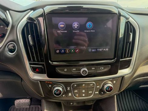 Used 2020 Chevrolet Traverse Premier AWD/4WD image 12