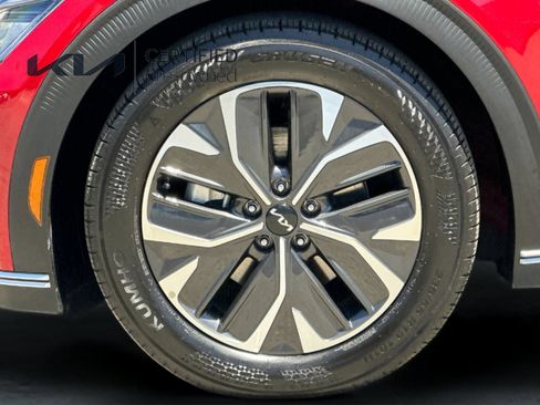 Certified 2024 Kia EV6 Light RWD image 27