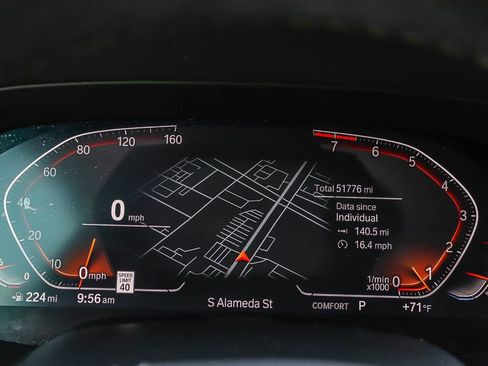 Used 2023 BMW X6 xDrive40i w/ Climate Comfort Package image 26