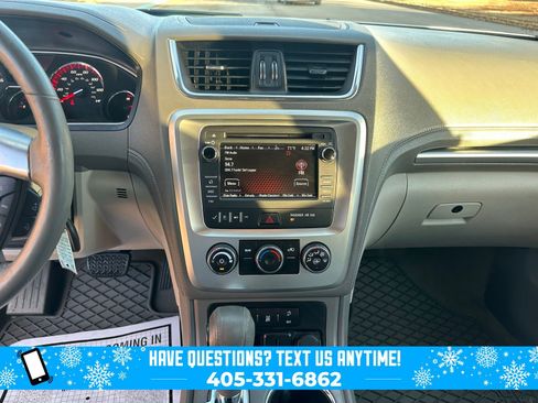 Used 2016 GMC Acadia SLE image 17