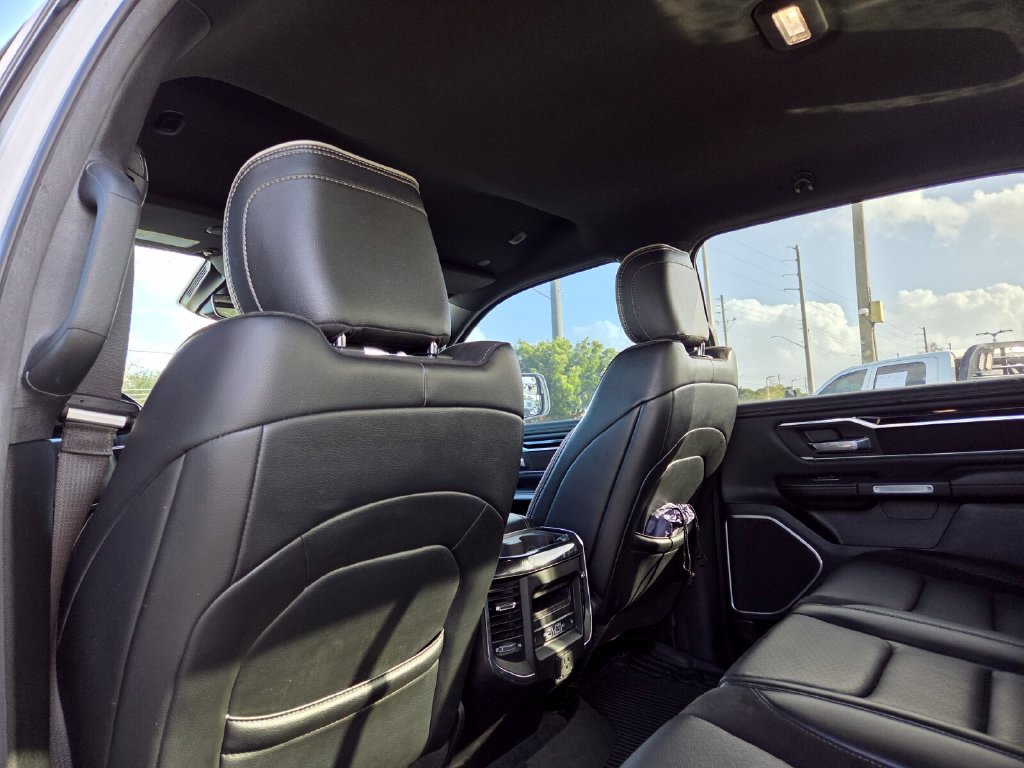 Used 2021 RAM 1500 Laramie RWD image 23