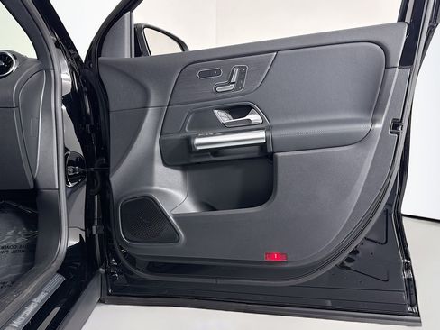 New 2026 Mercedes-Benz GLA 250 image 23