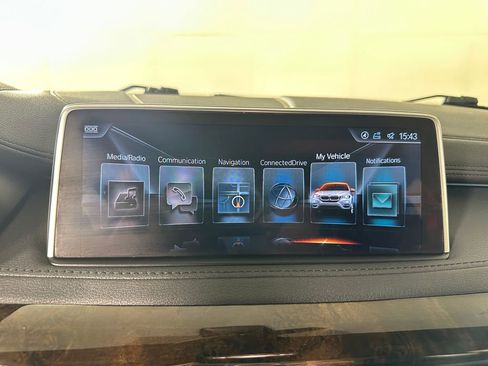 Used 2017 BMW X6 xDrive50i AWD/4WD image 34